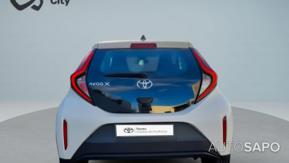 Toyota Aygo 1.0 X-Play+AC de 2022