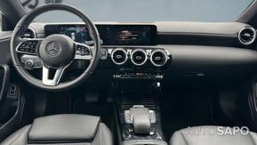 Mercedes-Benz Classe CLA 180d Shooting Brake Caixa Auto de 2023