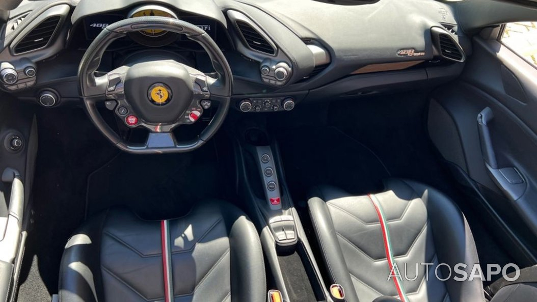 Ferrari 488 de 2018