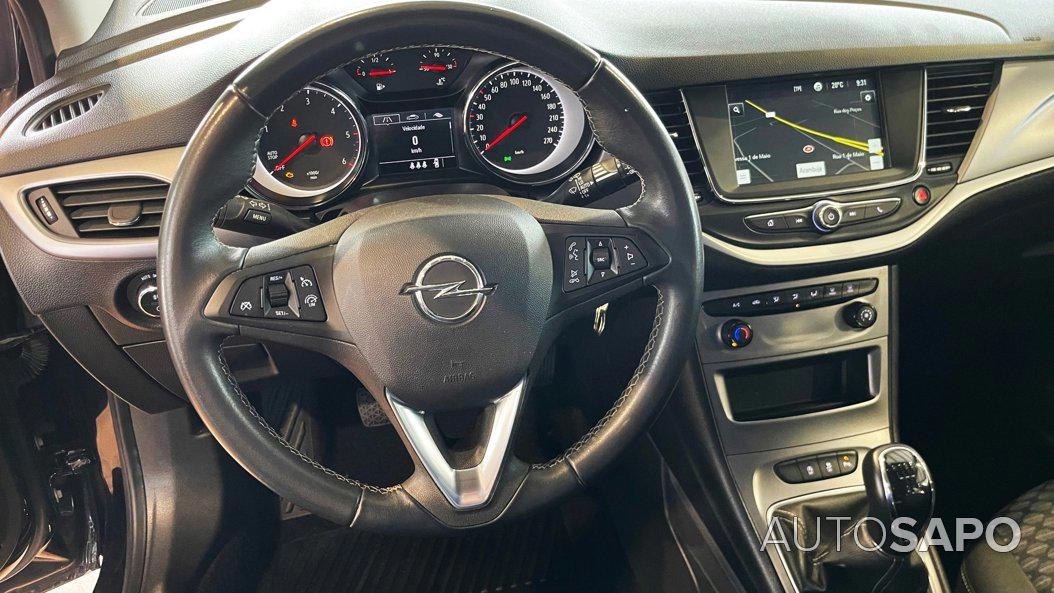 Opel Astra de 2021