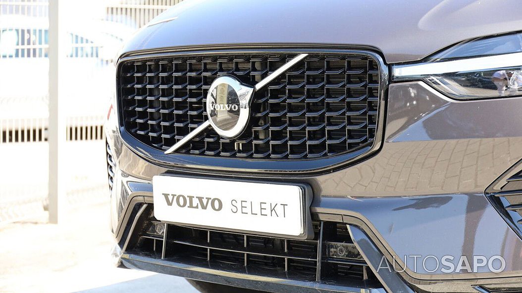 Volvo XC60 2.0 B4 R-Design de 2022