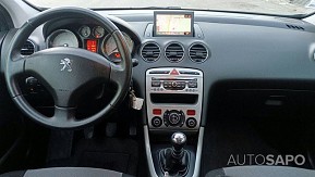 Peugeot 308 1.6 e-HDi Active CVM6 de 2012