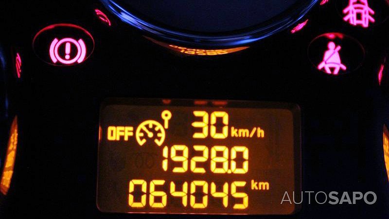 Peugeot 207 1.4 HDi Access de 2012