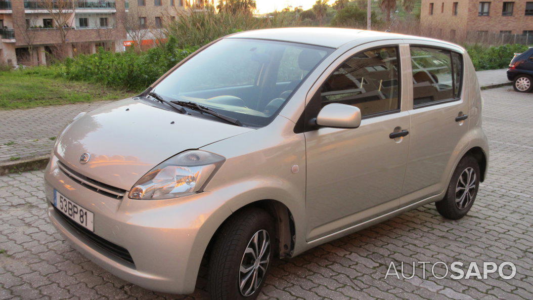 Daihatsu Sirion 1.0 Look AC de 2006