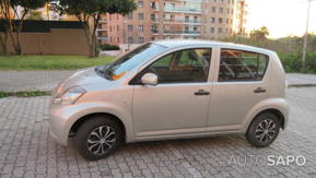 Daihatsu Sirion 1.0 Look AC de 2006