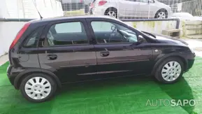 Opel Corsa 1.2 Twinport Enjoy de 2005