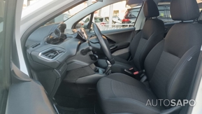 Peugeot 208 1.2 PureTech Style de 2018