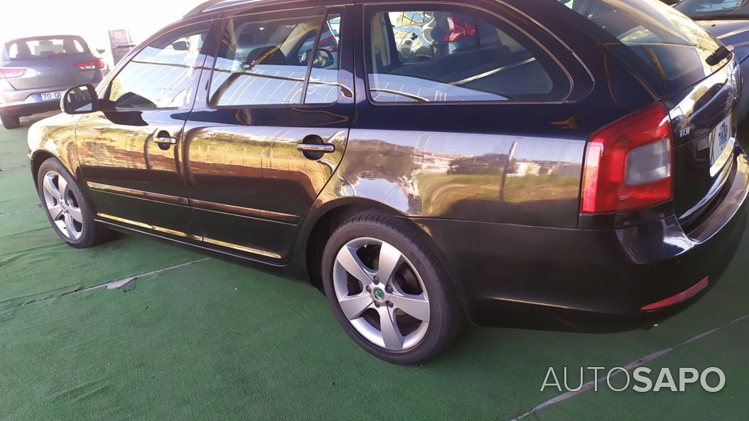 Skoda Octavia 1.6 TDi Greenline Conforto de 2011