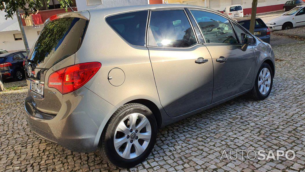 Opel Meriva 1.3 CDTi Cosmo S/S de 2011