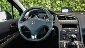 Peugeot 5008 2.0 HDi 5L Allure de 2012