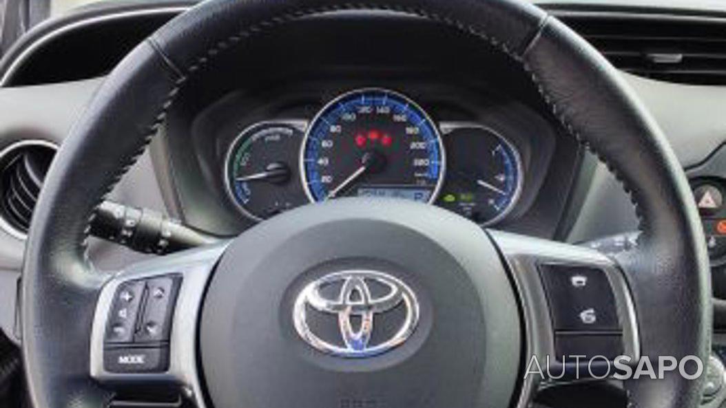 Toyota Yaris 1.5 HSD Exclusive de 2017