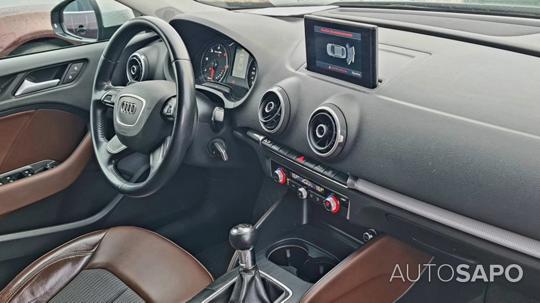 Audi A3 Limousine 30 TDI ADVANCE de 2015