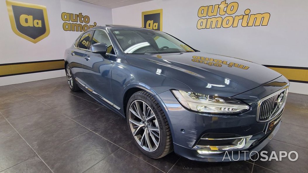 Volvo S90 2.0 T8 Momentum Plus AWD Geartronic de 2018