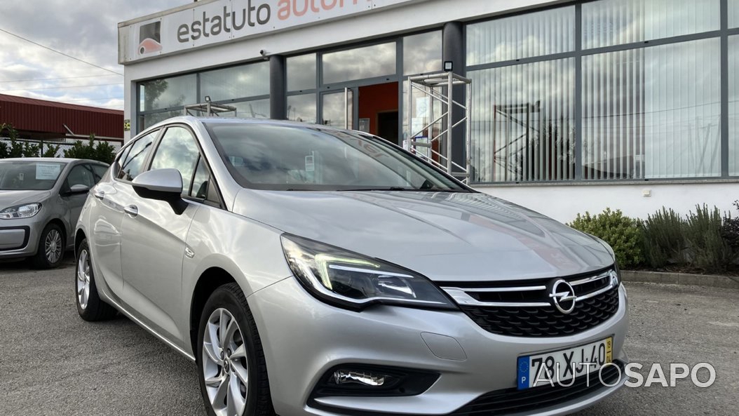 Opel Astra 1.4i 16V de 2019