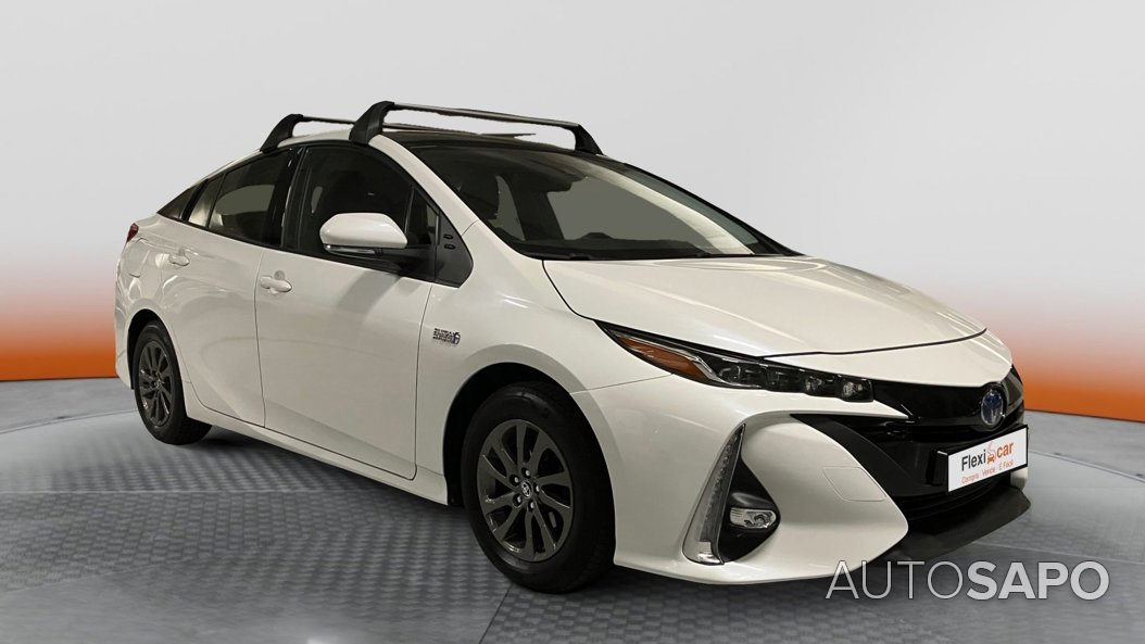 Toyota Prius 1.8 Plug-In Luxury