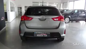 Toyota Auris de 2015