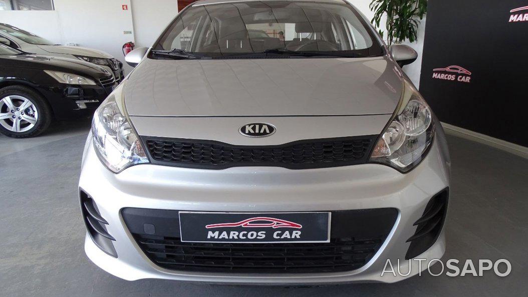 Kia Rio 1.2 CVVT LX de 2016