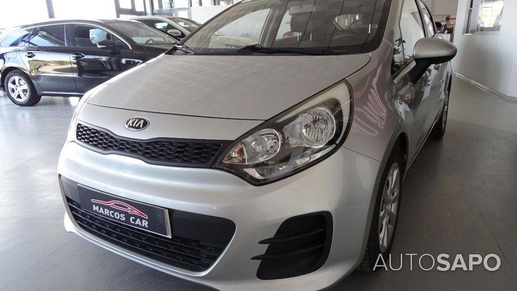 Kia Rio 1.2 CVVT LX de 2016