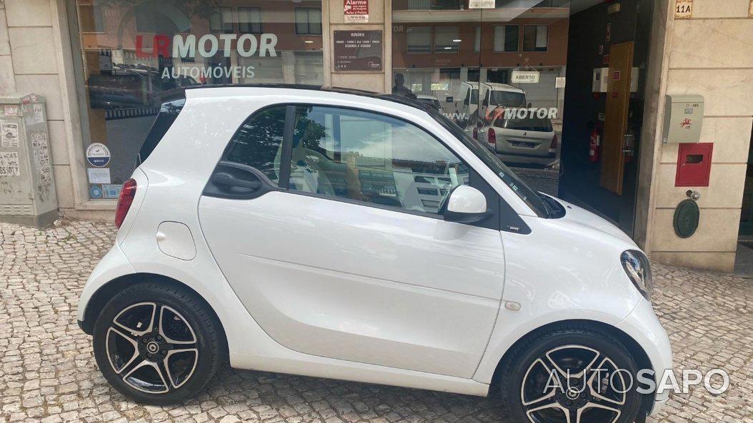 Smart Fortwo 1.0 Coupe Passion 71 de 2014