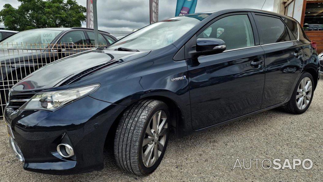 Toyota Auris 1.8 HSD Exclusive de 2015