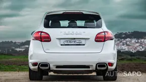 Porsche Cayenne S Hybrid de 2012