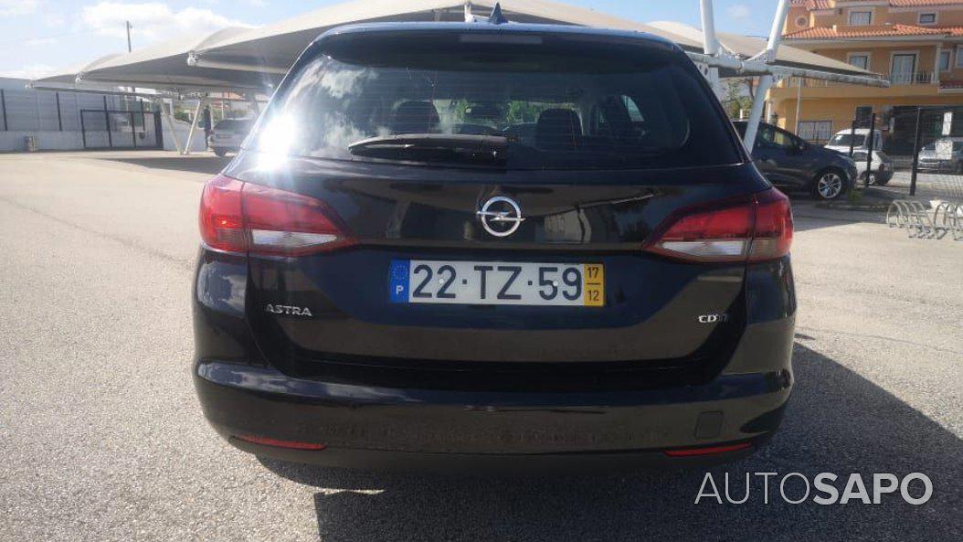 Opel Astra de 2017