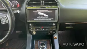 Jaguar F-Pace de 2016