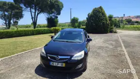 Opel Astra de 2011