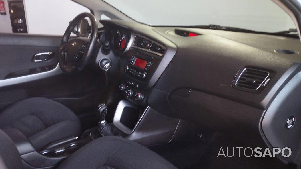 Kia Ceed 1.4 CRDi EX de 2016