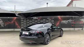 Tesla Model S 85D de 2016