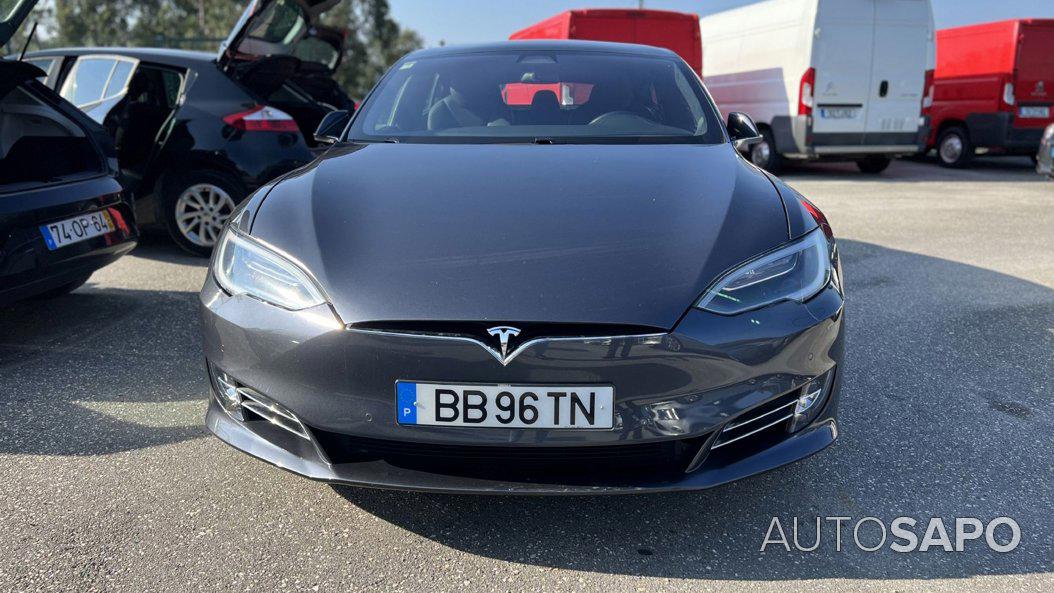 Tesla Model S 75D de 2018