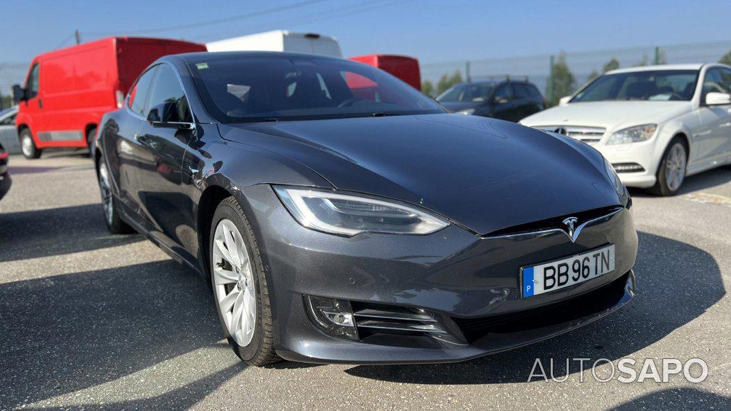 Tesla Model S 75D de 2018