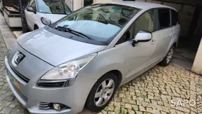 Peugeot 5008 1.6 BlueHDi Access 5L de 2013