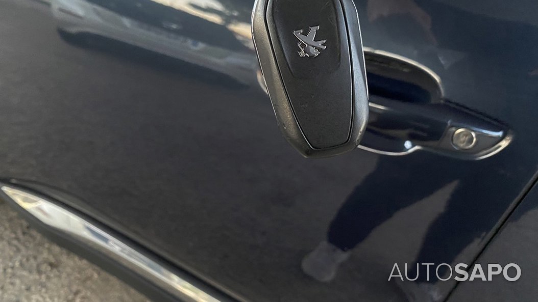 Peugeot 5008 1.5 BlueHDi Allure de 2018