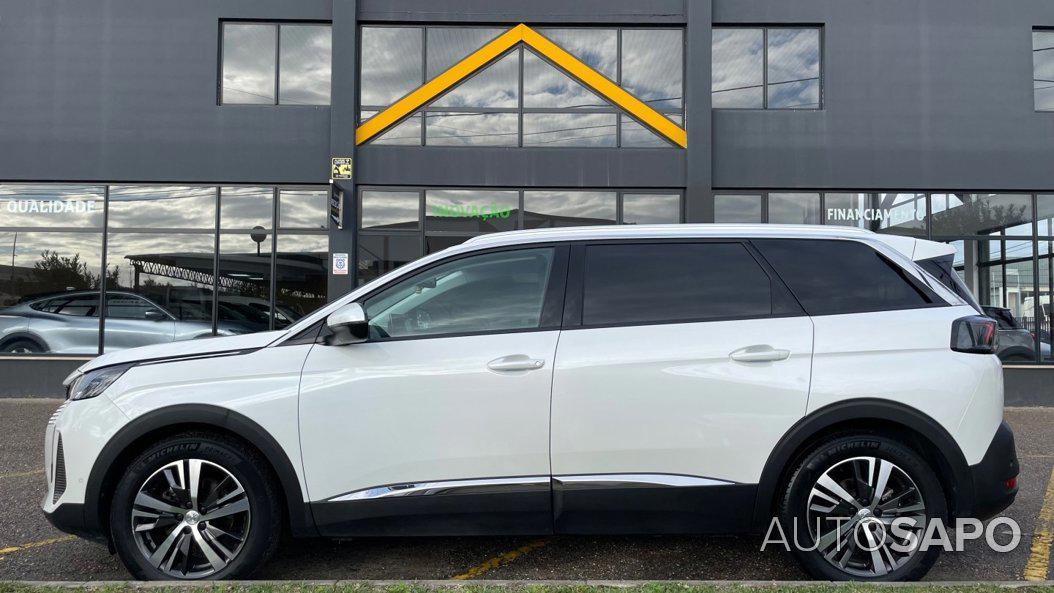 Peugeot 5008 1.2 PureTech Allure EAT6 de 2021