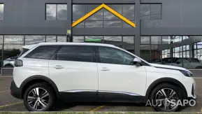 Peugeot 5008 1.2 PureTech Allure EAT6 de 2021