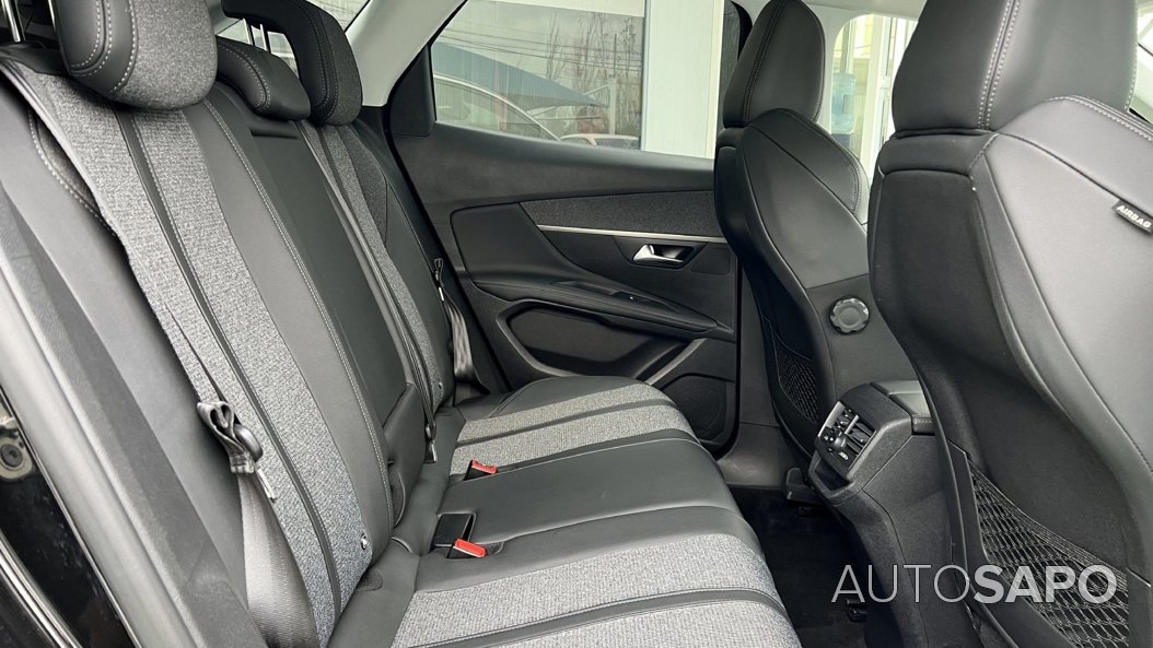 Peugeot 3008 1.5 BlueHDi Allure de 2019