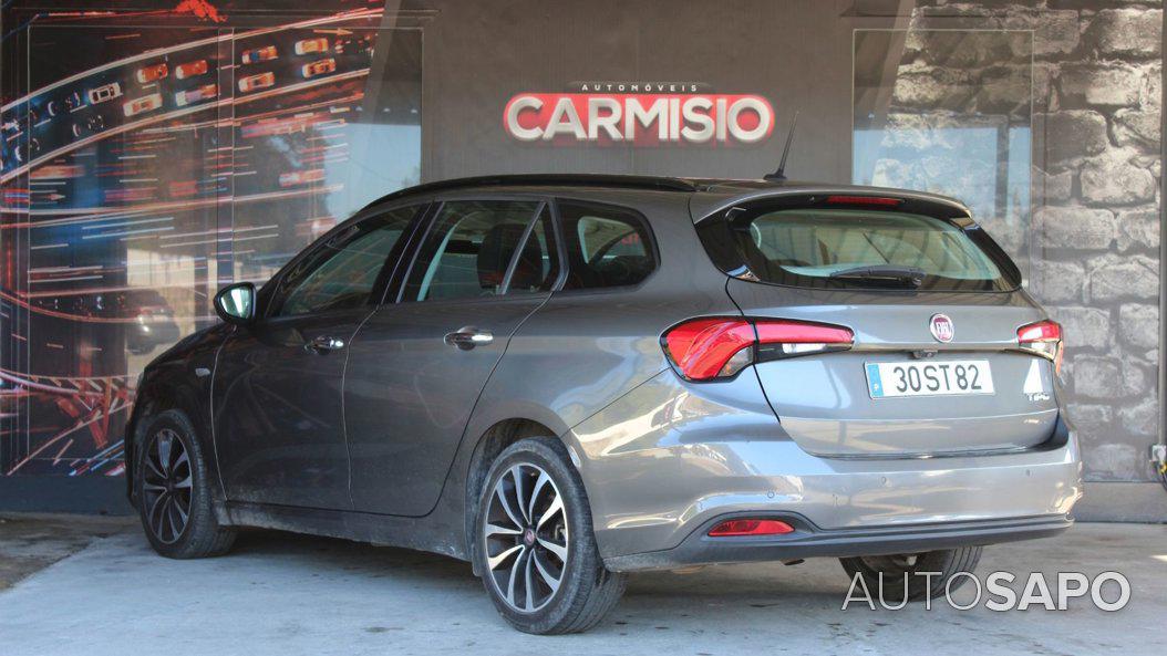 Fiat Tipo 1.3 M-Jet Lounge Tech J17 de 2017