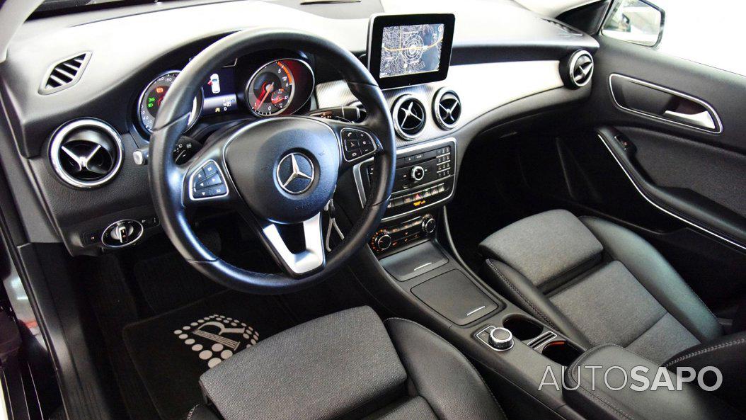 Mercedes-Benz Classe GLA de 2016