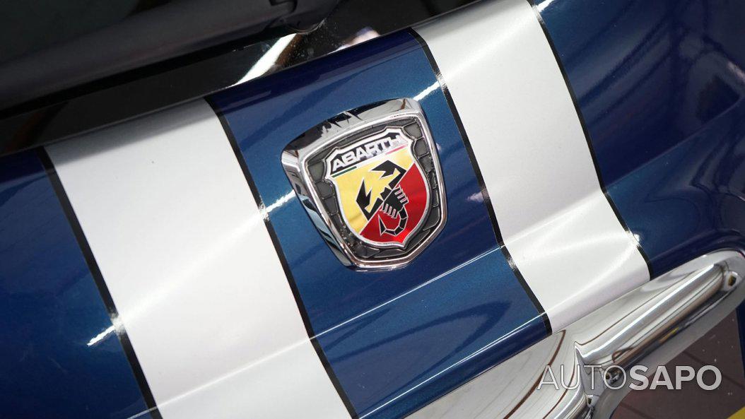 Abarth 695 de 2011