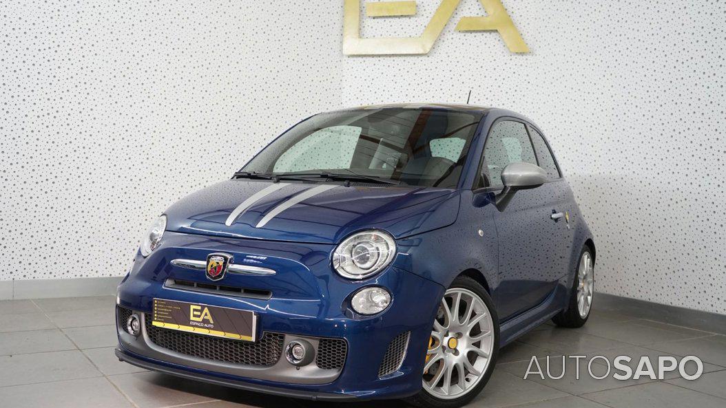 Abarth 695 de 2011