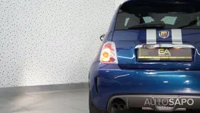 Abarth 695 de 2011