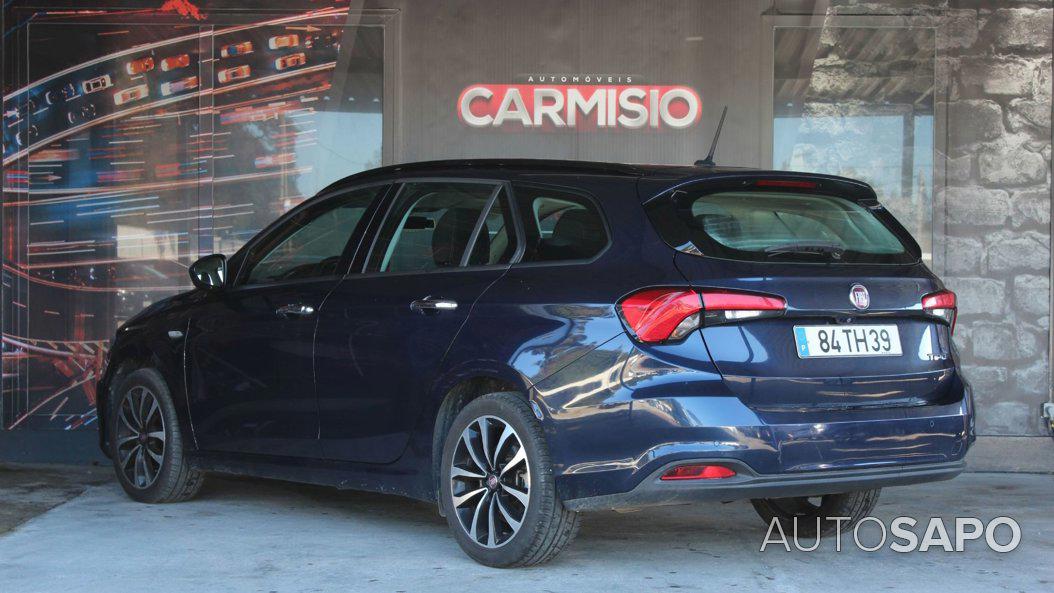 Fiat Tipo 1.3 M-Jet Lounge Tech J17 de 2017