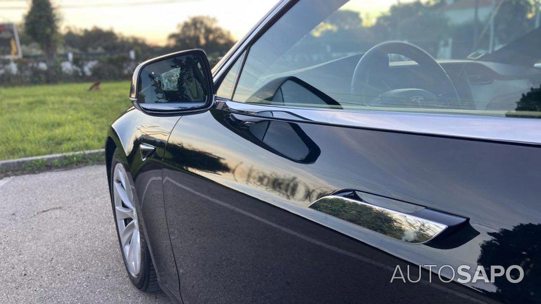 Tesla Model S de 2020