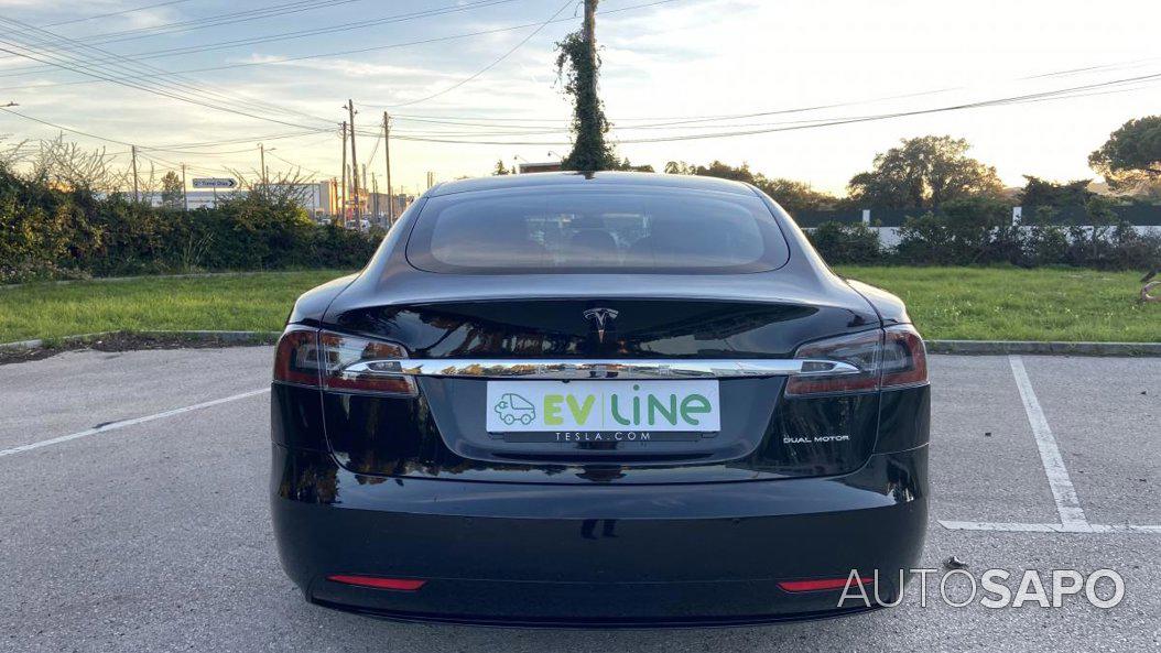 Tesla Model S de 2020