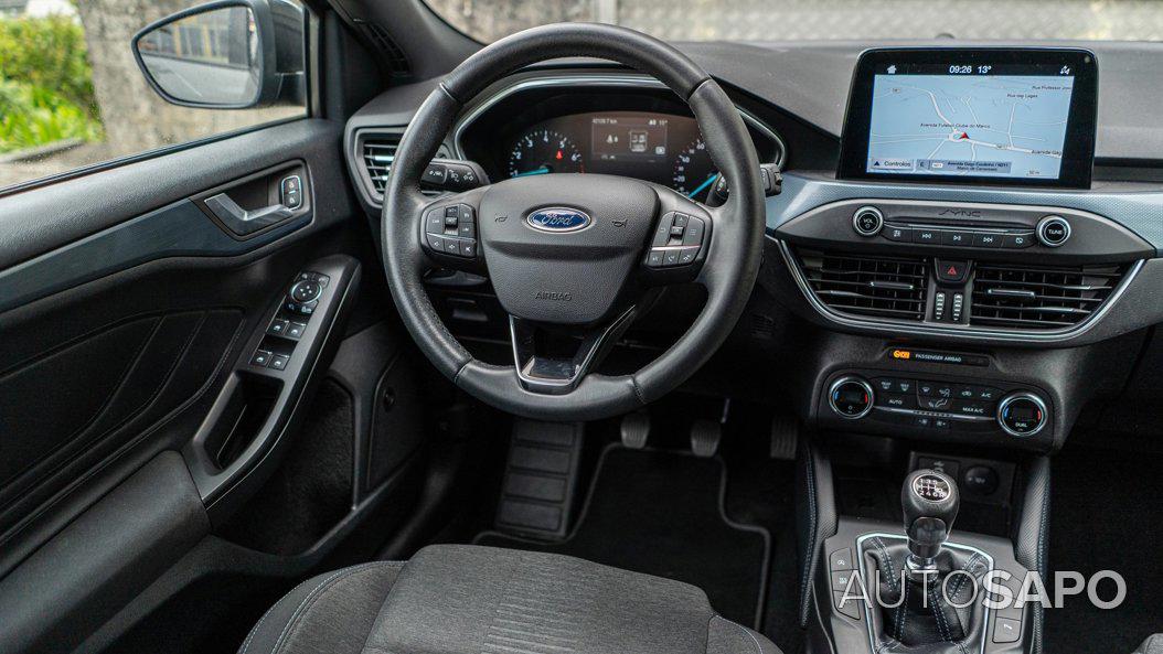 Ford Focus 1.0 EcoBoost Active X de 2019