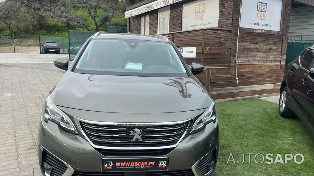 Peugeot 5008 1.5 BlueHDi Active de 2018