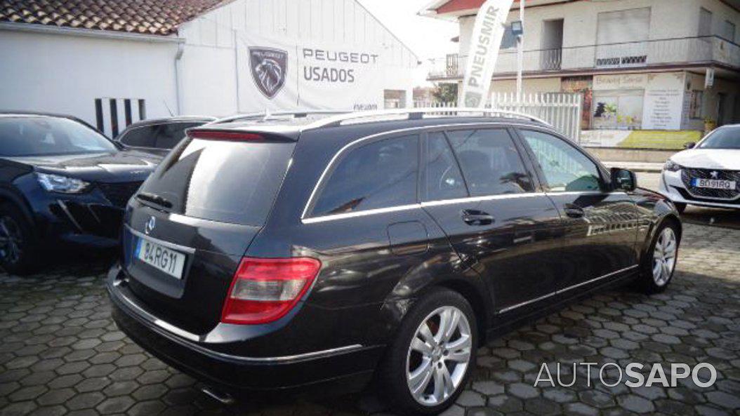 Mercedes-Benz 200 de 2008