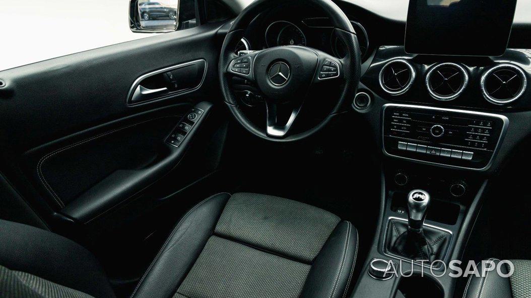 Mercedes-Benz Classe CLA de 2016