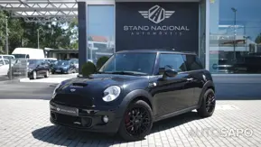 MINI John Cooper Works de 2011